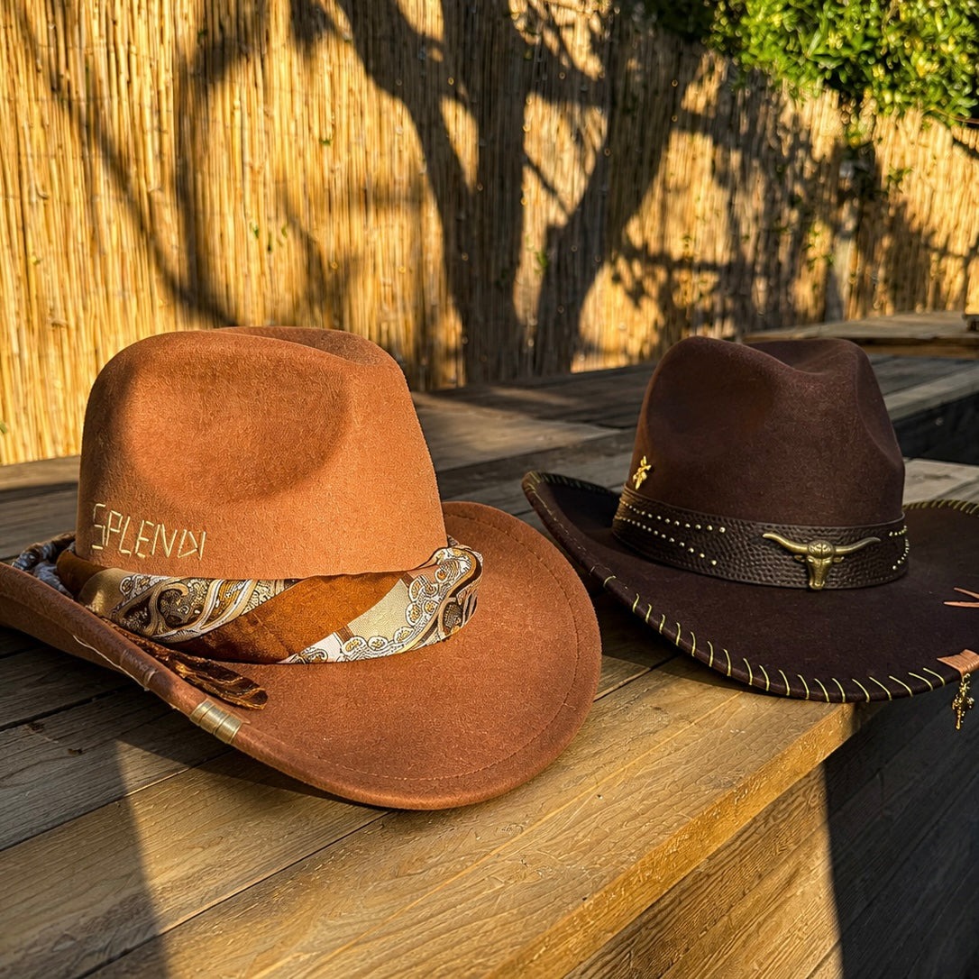 Ricamo su cappelli da cowgirl al Vecchio e il Mare