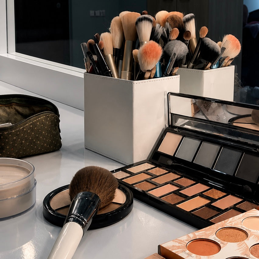 Self Make-up a Palmares